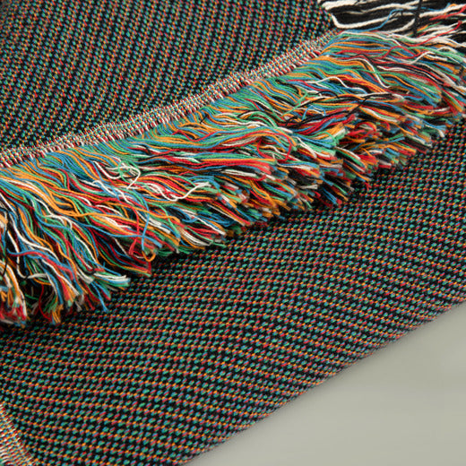 Pavnero® ShadowLine Woven Blanket